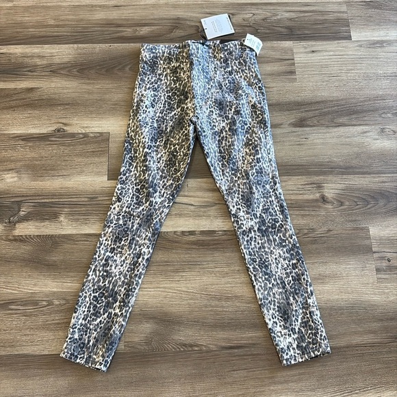 Royalty‎ for Me Leopard Print Ankle Jeans Pants NWT Size Small Mid Rise Stretch - Picture 1 of 10